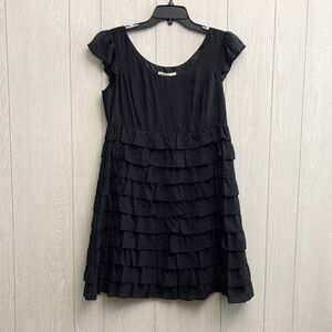 Kensie Black Silk Short Sleeve Layered Ruffle Dress Size Medium NWT